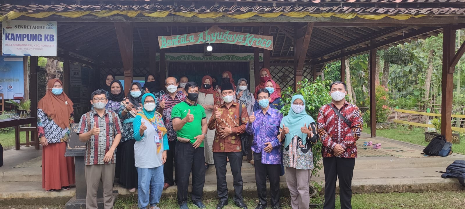 Hargorejo Adakan Studi Banding Pengelolaan Toko DASHAT di Padukuhan Kroco